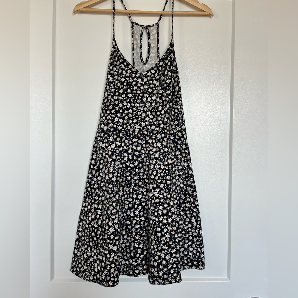SO Black Daisy Print Dress XL Flowy Summer Cottagecore